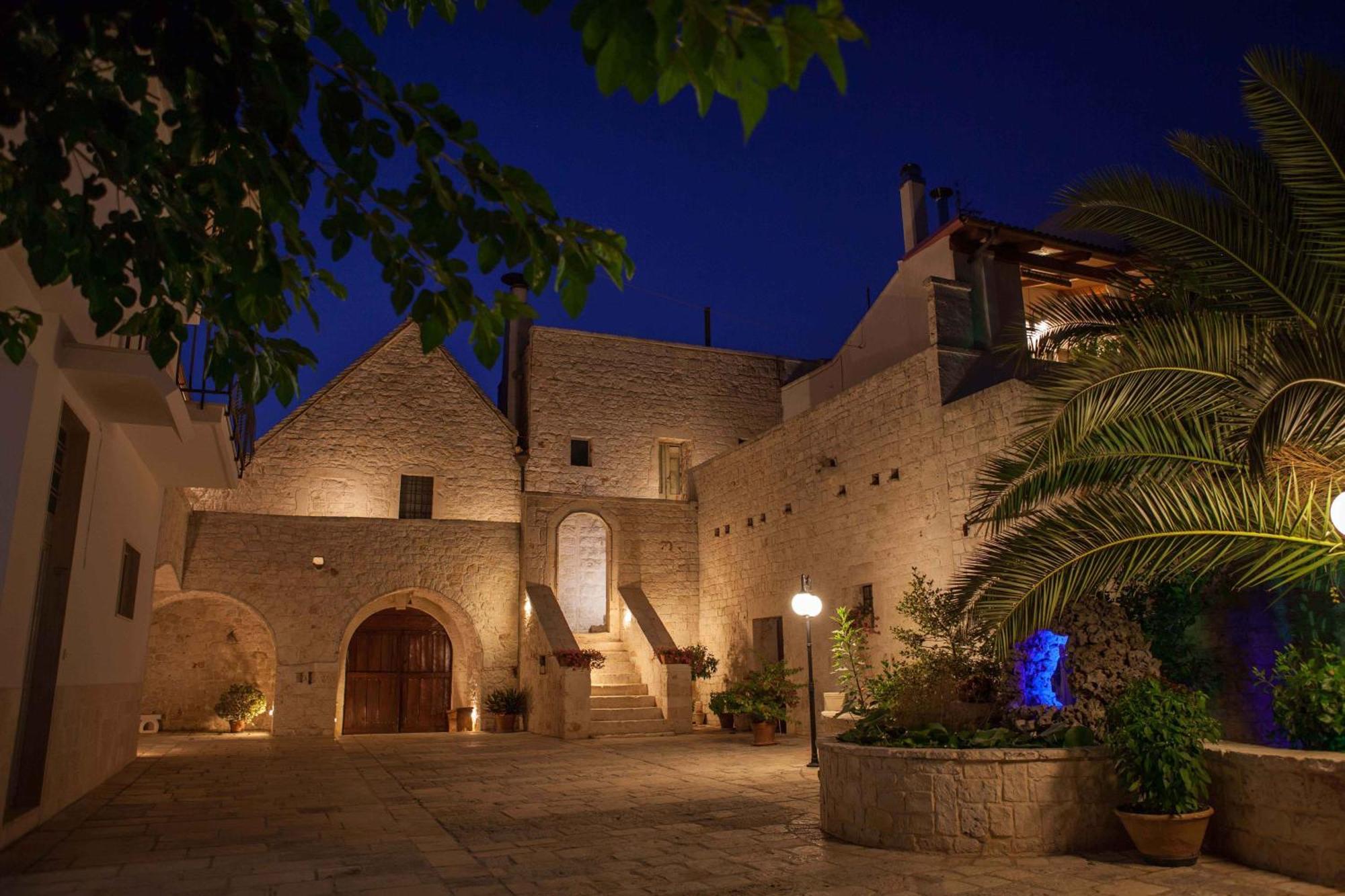 Agriturismo Masseria Casa Busciana Альберобелло Экстерьер фото